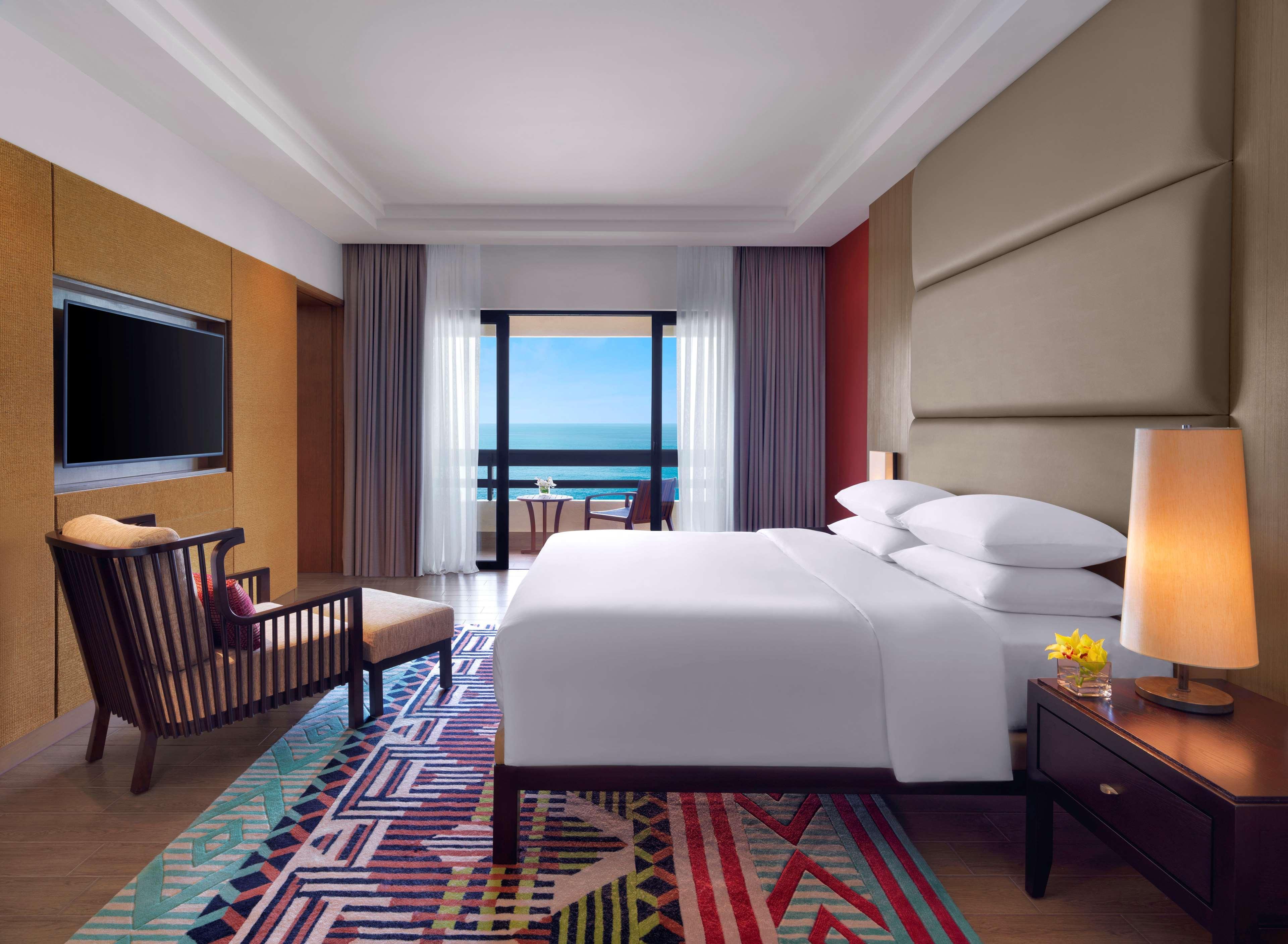 Hyatt Regency Kuantan Resort Екстериор снимка Deluxe Ocean View Room