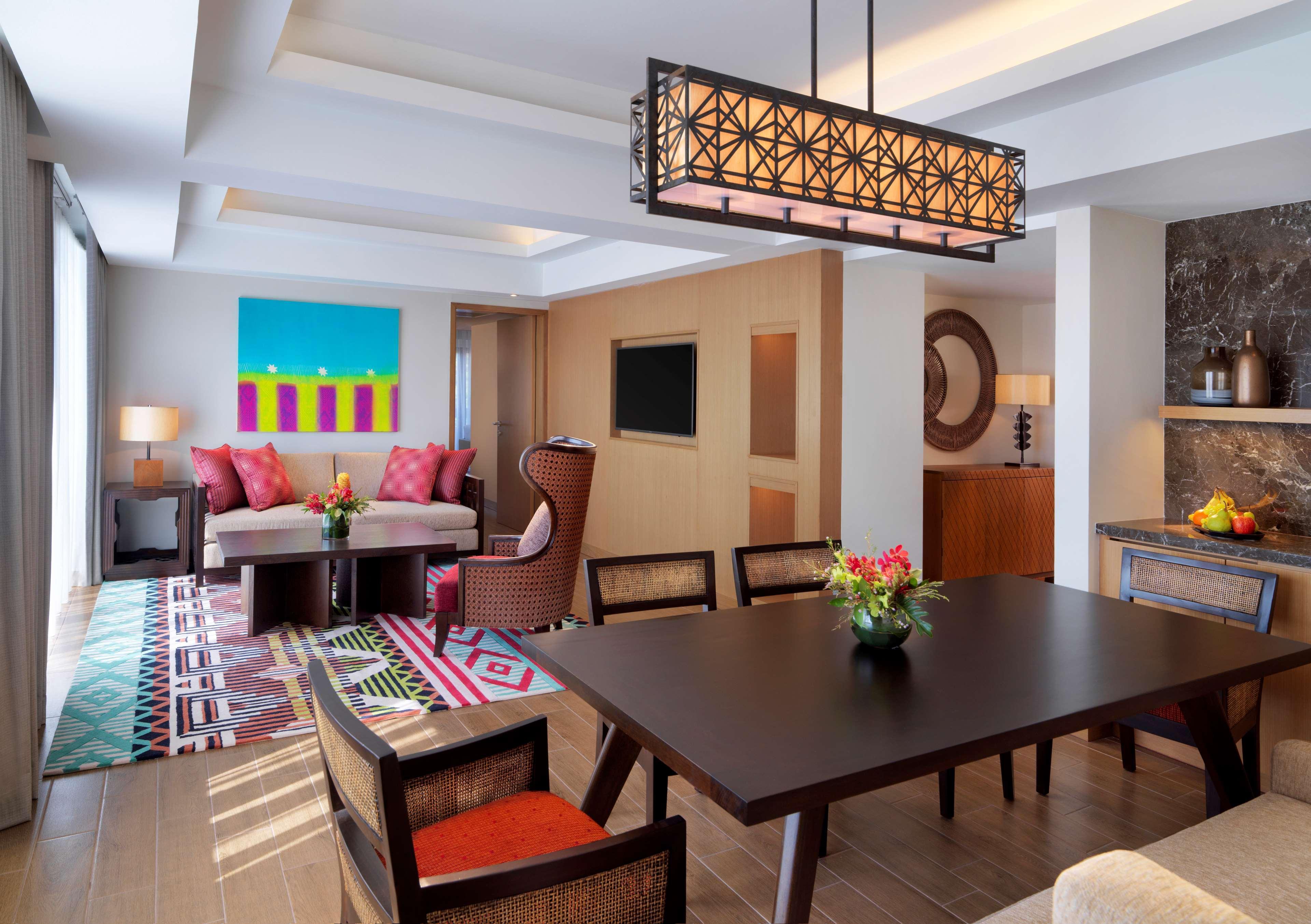 Hyatt Regency Kuantan Resort Екстериор снимка A suite at the W Bali