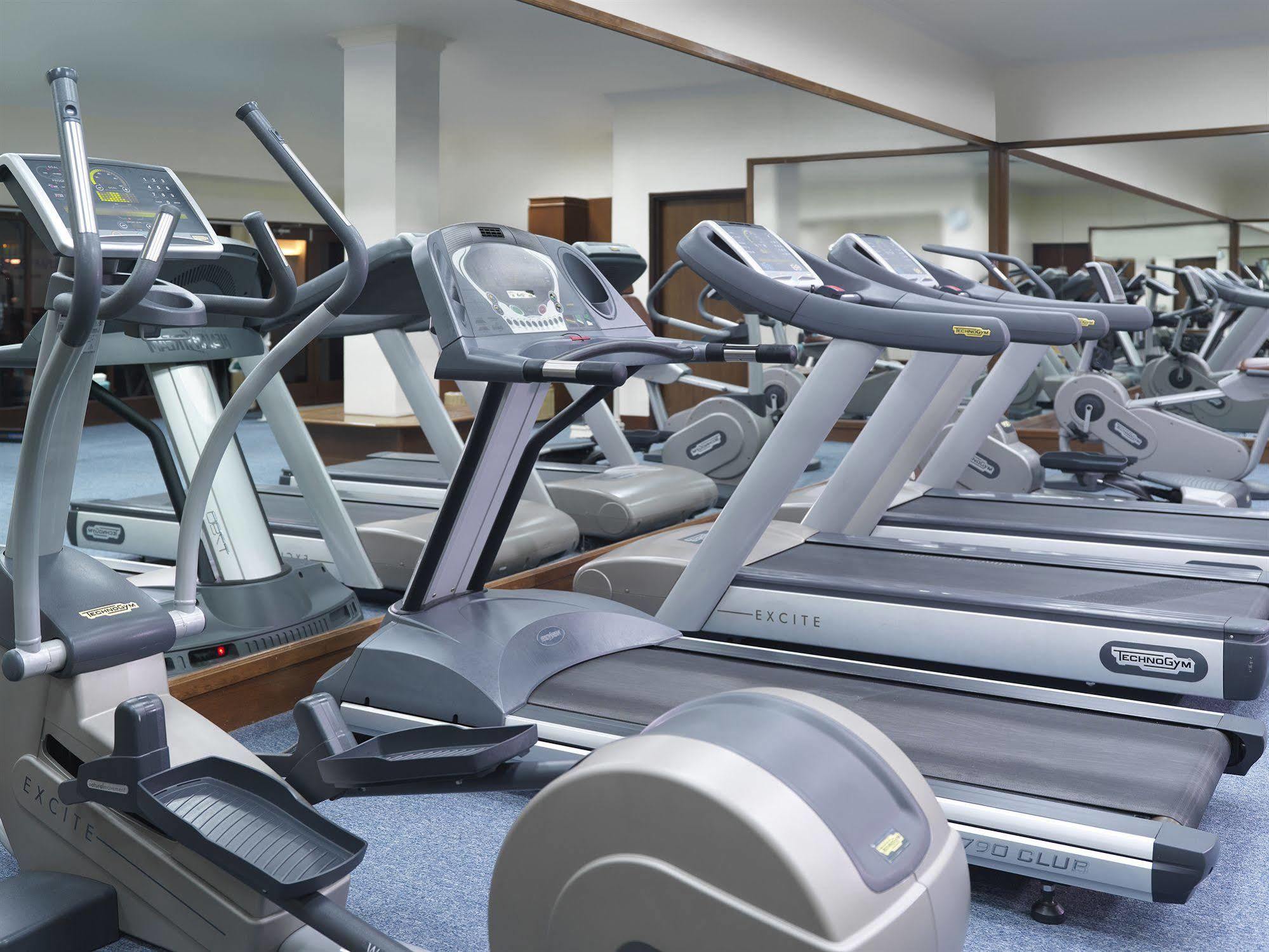 Hyatt Regency Kuantan Resort Екстериор снимка A gym
