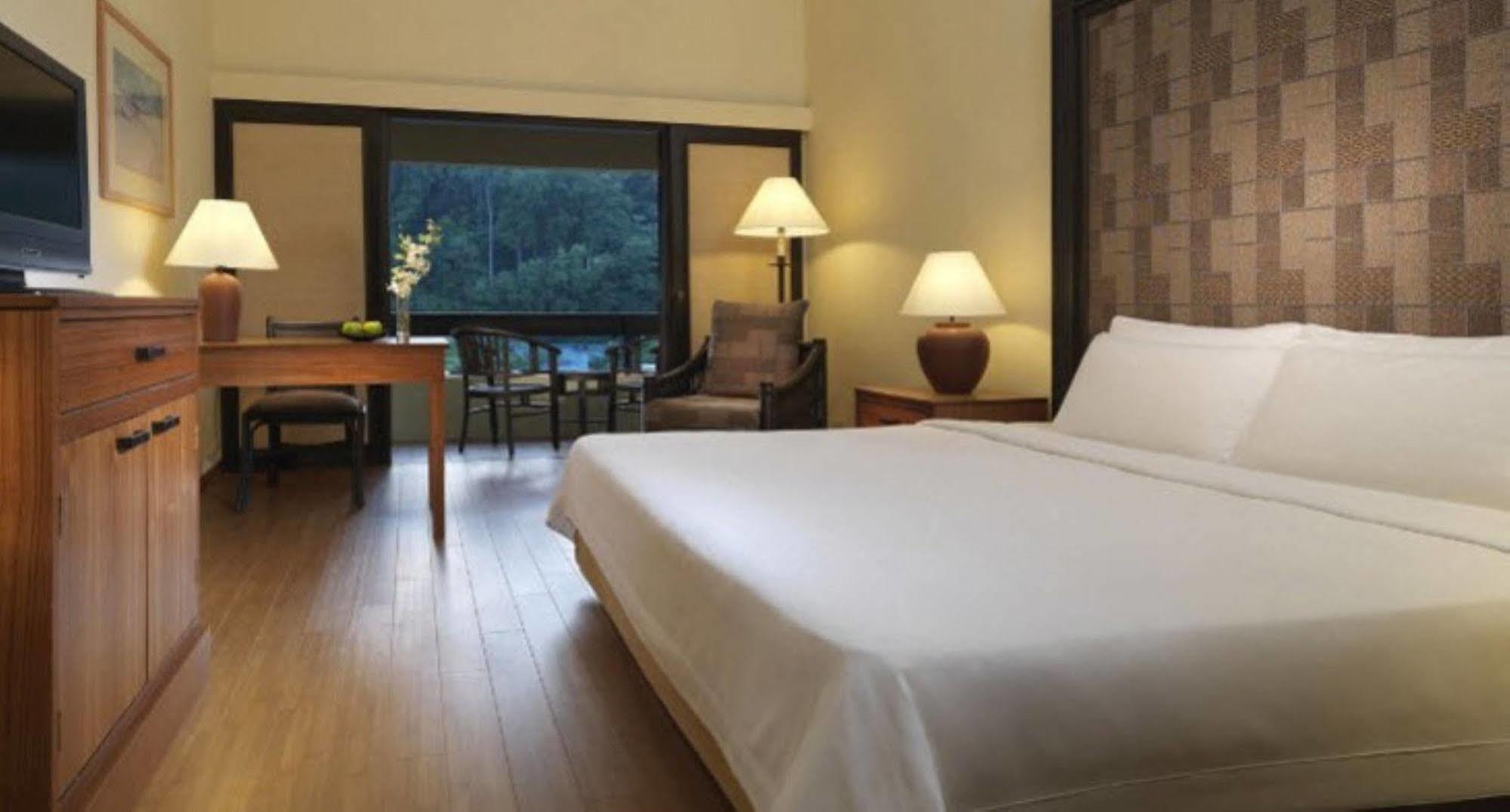 Hyatt Regency Kuantan Resort Екстериор снимка Deluxe room